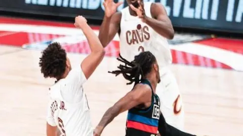 特朗普重提加拿大或成美第51州，加拿大总理特鲁多回应